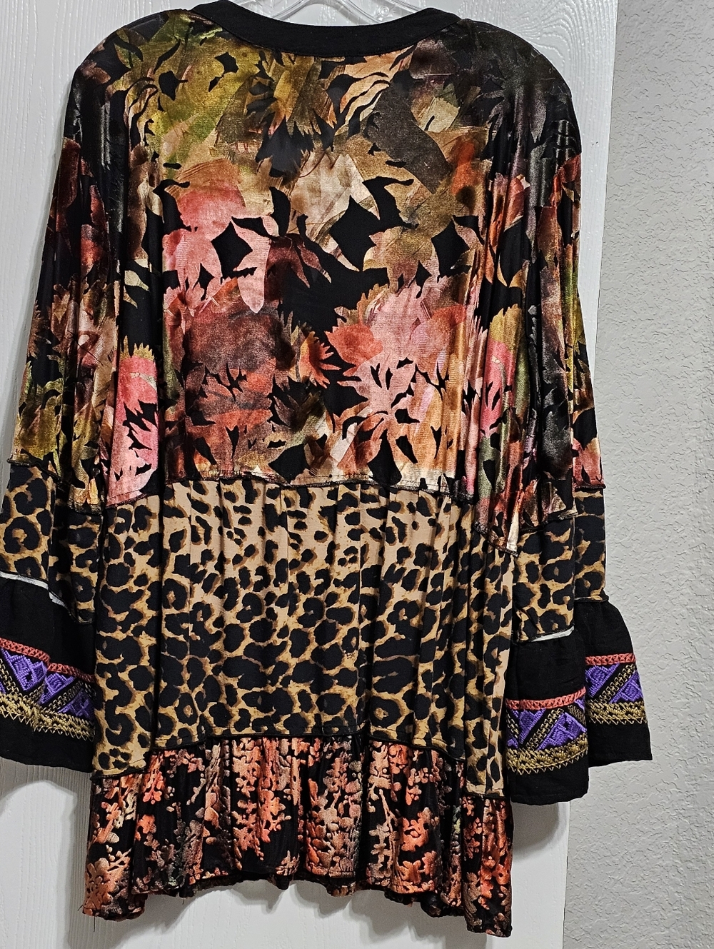 Boho Black Multi-Print Bell-Sleeve Tunic - Picture 7 of 8